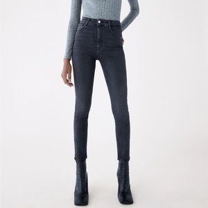 Zara Hi-Rise Sculpt Skinny Jeans in Anthracite Gray